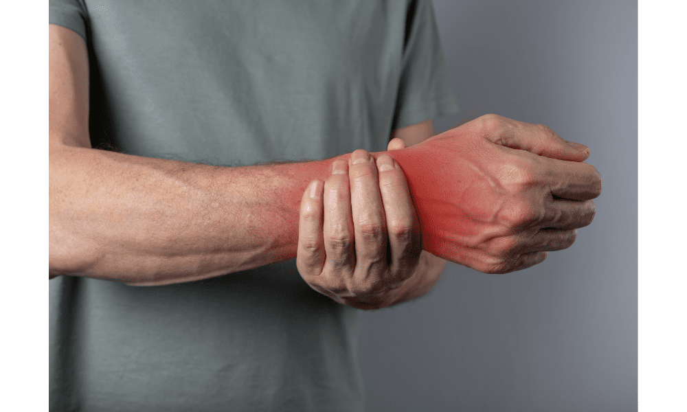 Carpal Tunnel Syndrome treatment in Marunji & Hinjewadi – Relieve numb hands and wrist pain with expert physiotherapy at Health Plus Physiotherapy Clinic