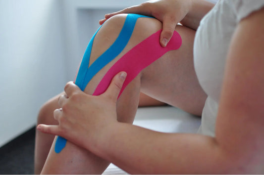 Physiotherapist providing knee treatment at Health Plus Physiotherapy Clinic in Marunji, Hinjewadi, Pune, helping patients recover from knee pain and improve mobility
